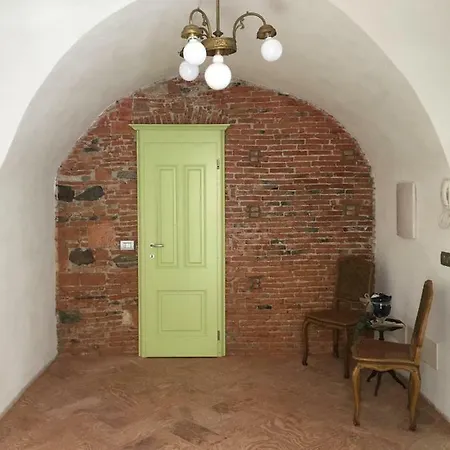 Casa Piodee アパート ジェーラ・ラーリオ